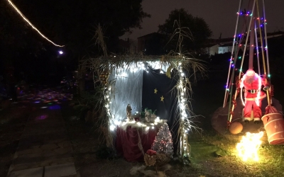 Exterior d'una de les cases decorades del barri/ Cedida AV Nostra Llar